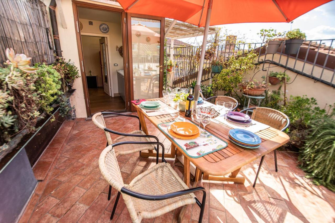 Residenza Al Pavone Luxury With Terrace Apartment Lucca Luaran gambar