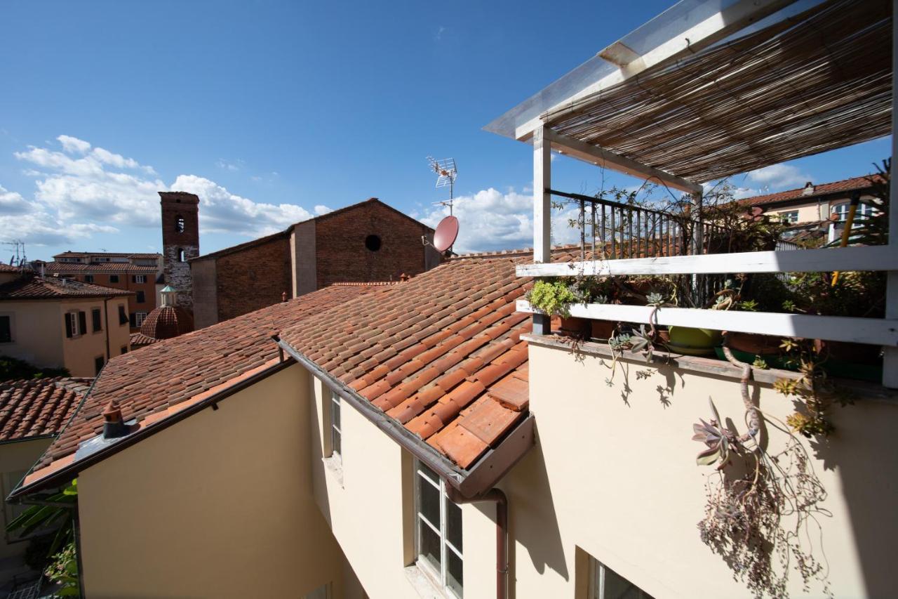 Residenza Al Pavone Luxury With Terrace Apartment Lucca Luaran gambar