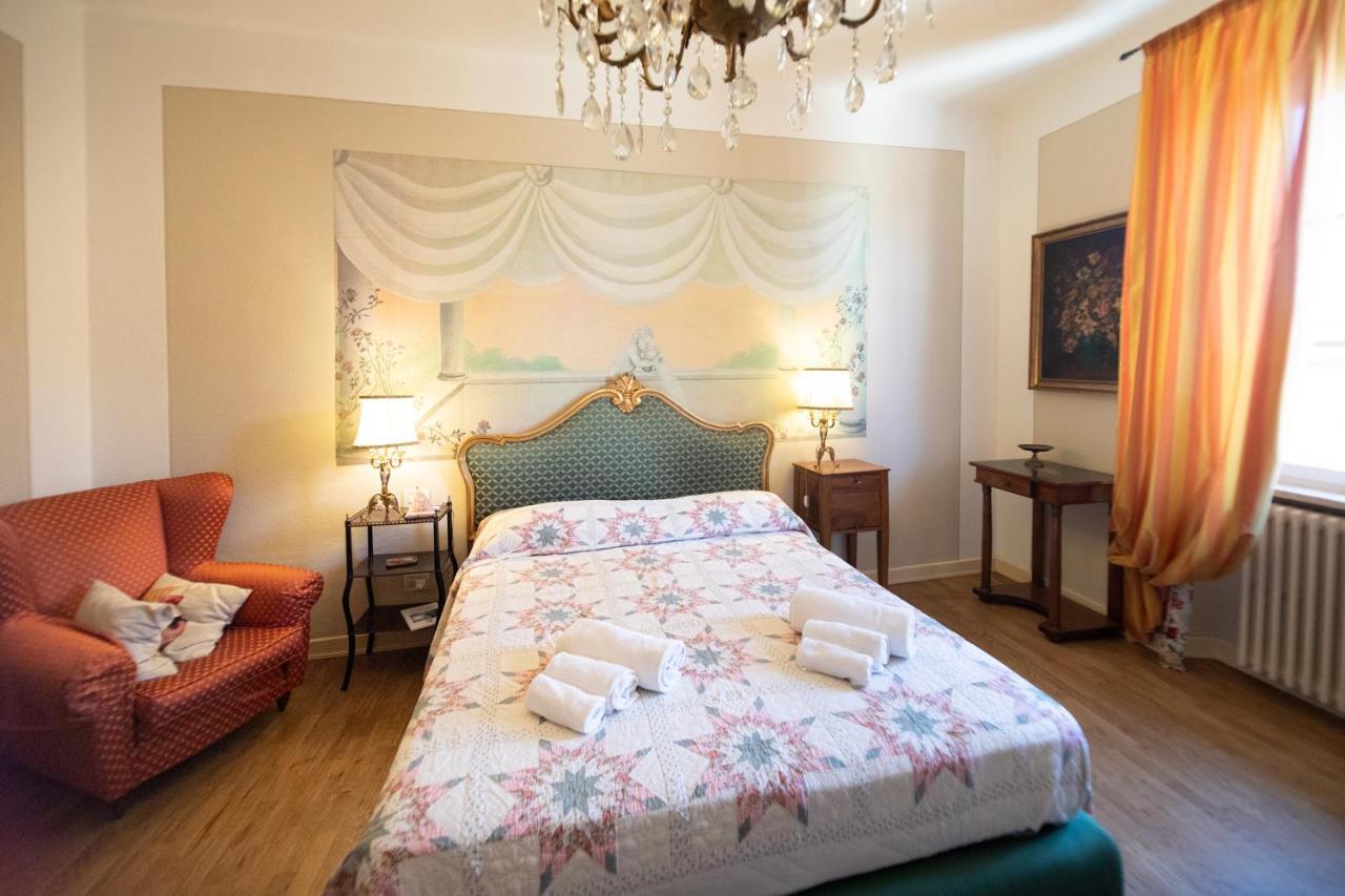 Residenza Al Pavone Luxury With Terrace Apartment Lucca Luaran gambar